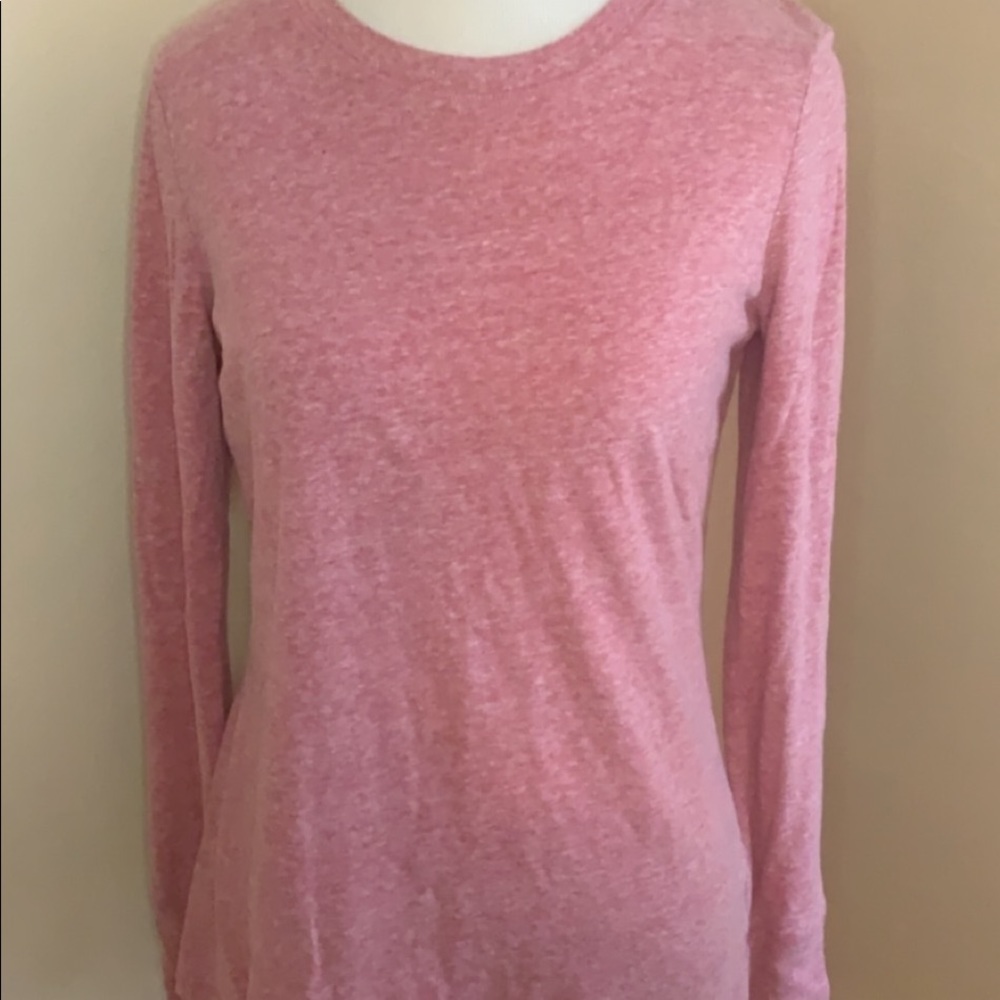 Heathered pink long sleeve shirt
